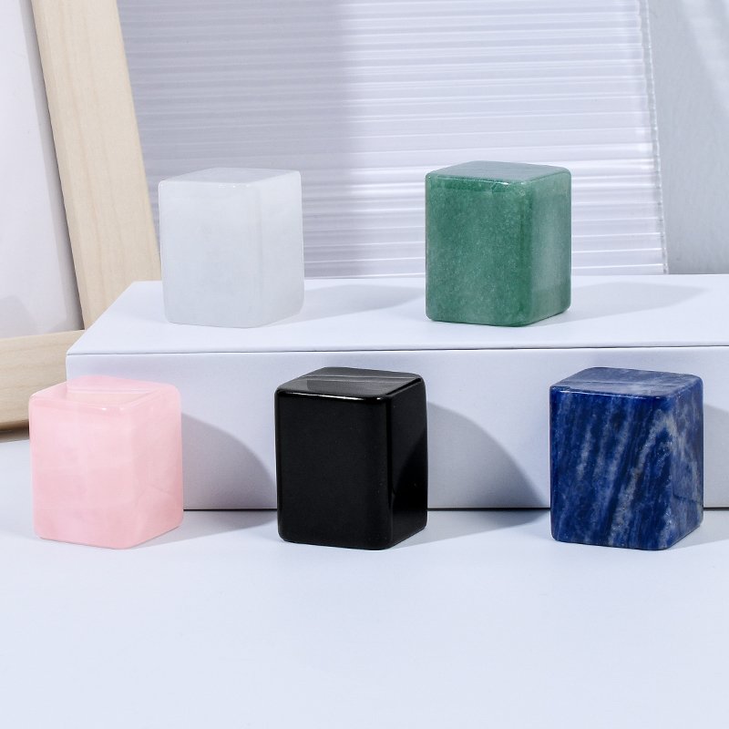 Jade Perfume Cap Design House & Manufacturer