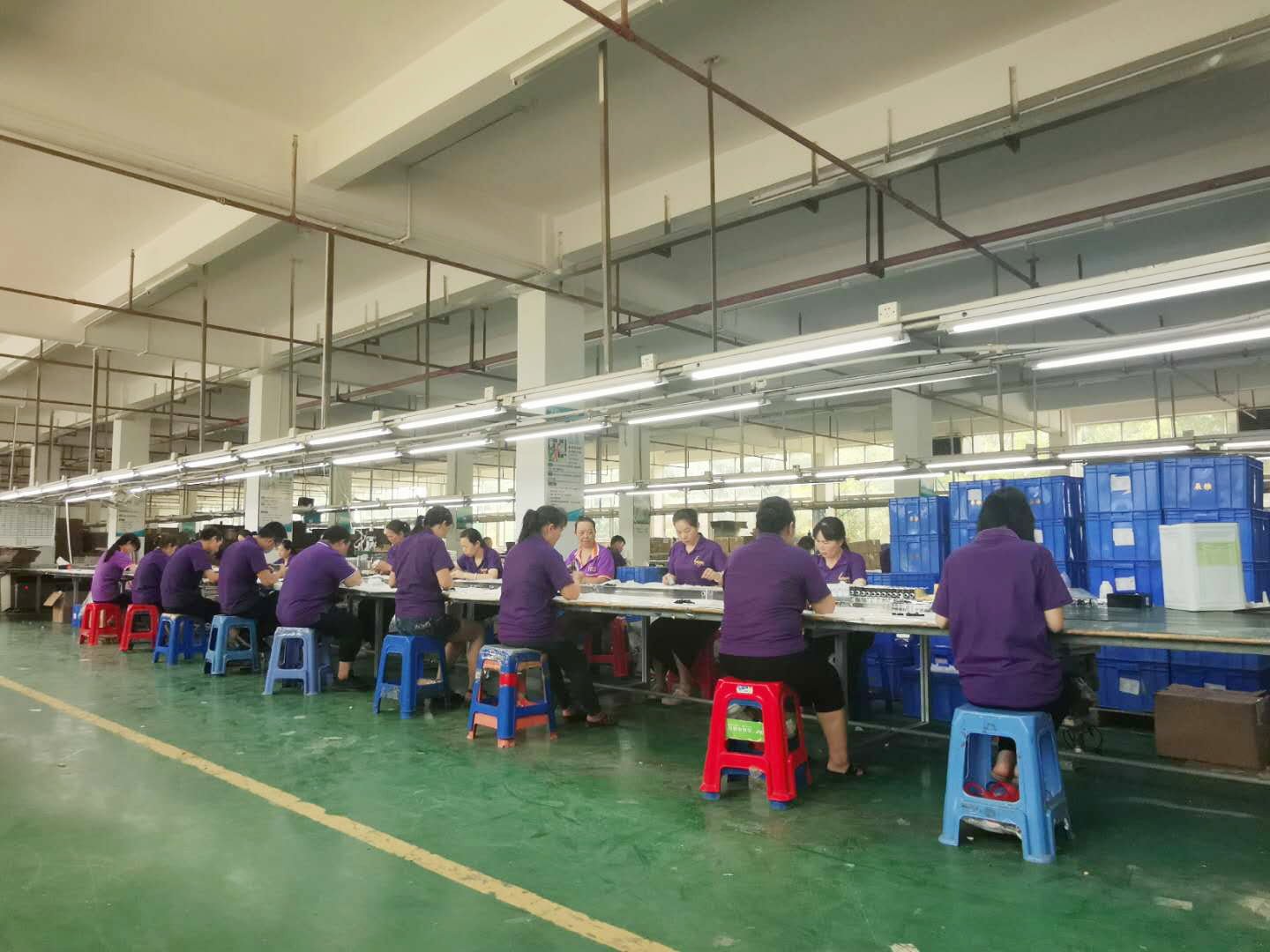 Assembly Line，Custom Perfume cosmetics Packaging Partner and Manufacturing Factory