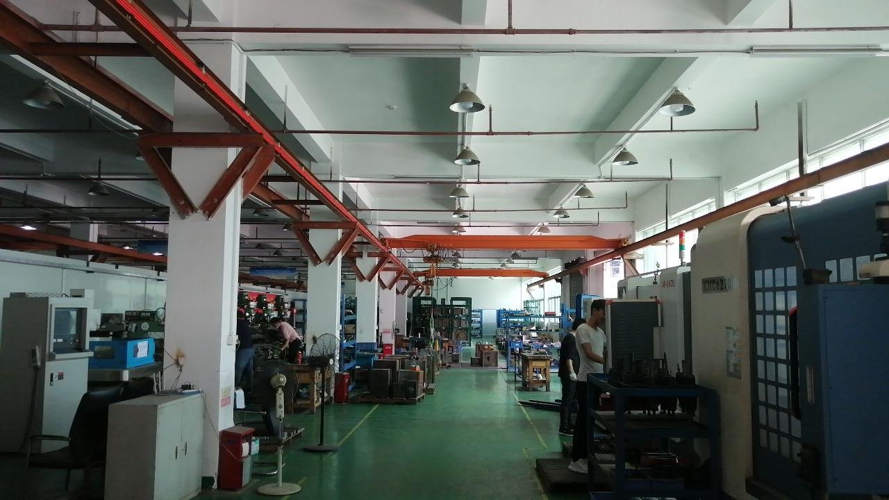 mold room,Your Single-Source Packaging Partner for the Middle East: Comprehensive Solutions for Perfume & Cosmetics