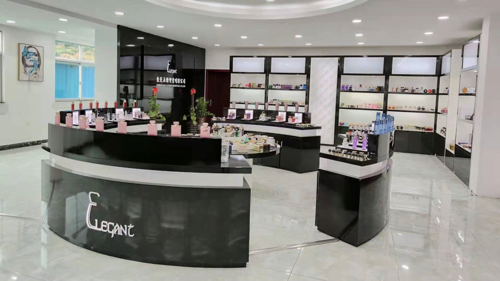 Perfume Glass Bottles, Luxury Boxes, and Caps Suppliers for Italian