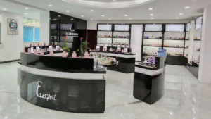 Perfume Glass Bottles, Luxury Boxes, and Caps Suppliers for Italian