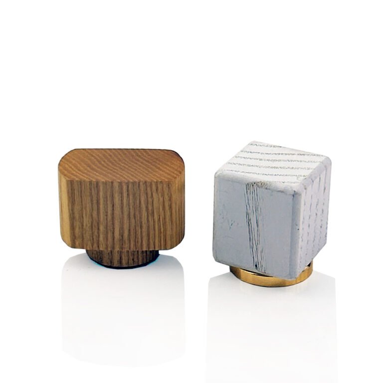 Custom Cube Wooden Perfume Cap factory manufacturer